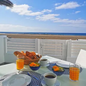 Luxury On The Apartamento Playa Honda (Lanzarote)