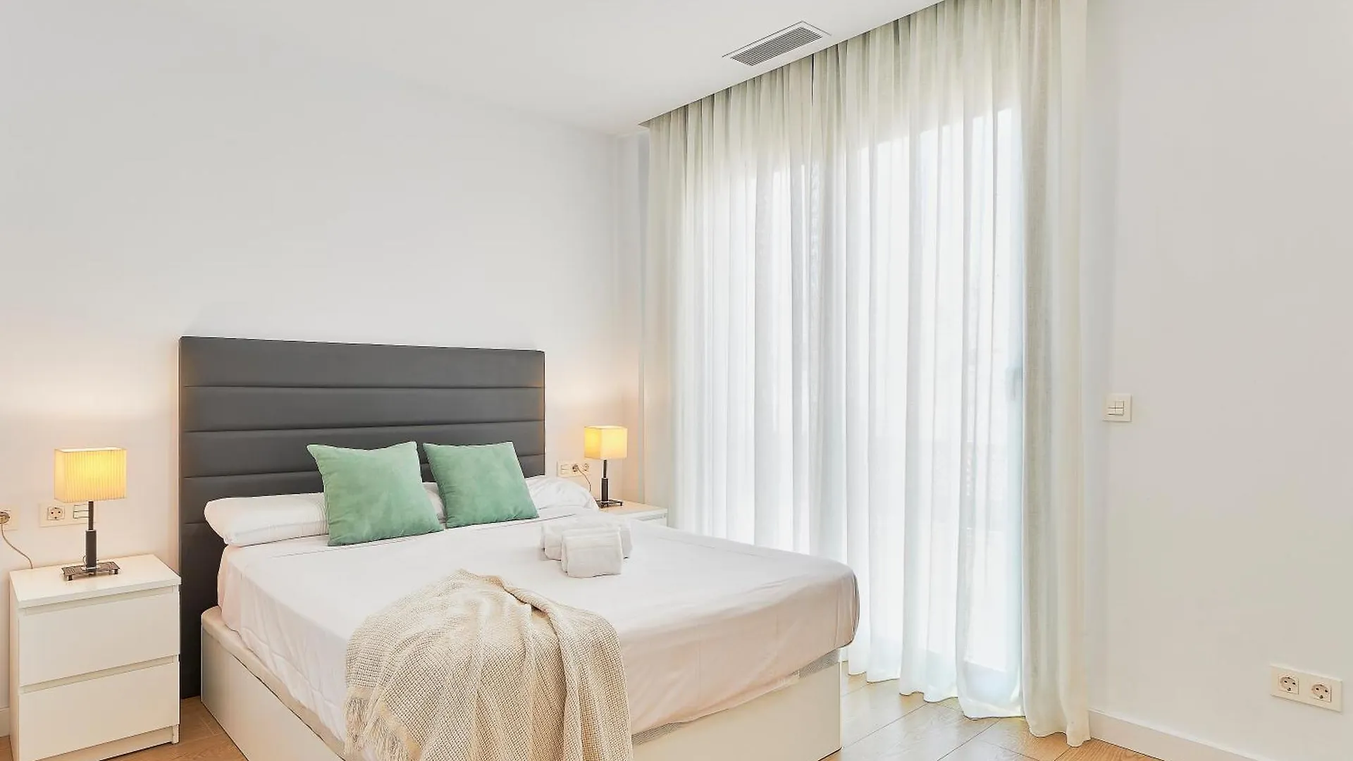 Holidays Elite Malaga Apartment